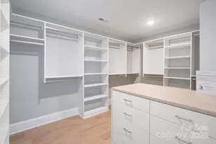 6910 Providence Ln W, Charlotte, NC 28226 - Photo 28