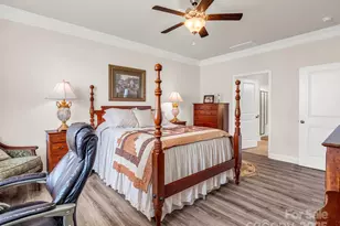 134 Fox Cove Rd, Hendersonville, NC 28792 - Photo 18