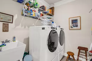 134 Fox Cove Rd, Hendersonville, NC 28792 - Photo 16