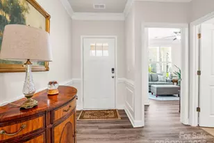 134 Fox Cove Rd, Hendersonville, NC 28792 - Photo 8