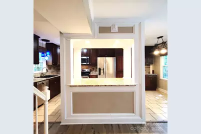 8644 Kirchenbaum Drive, Charlotte, NC 28210 - Photo 6