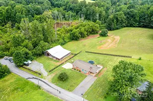 1870 Guildwood Pl SE, Hudson, NC 28638 - Photo 32