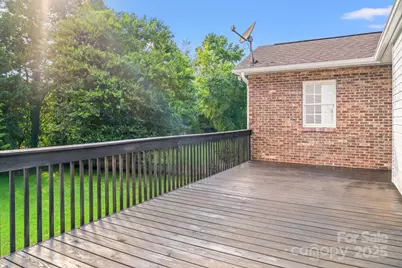 915 Barrington Drive NE, Lenoir, NC 28645 - Photo 34