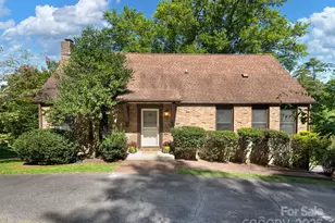 3541 Willow Creek Rd, Hendersonville, NC 28739 - Photo 8