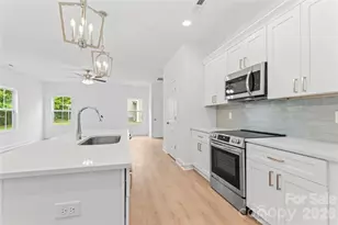 2448 Spruce St, Kannapolis, NC 28081 - Photo 10