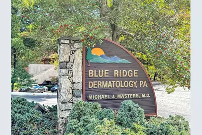 540 Hospital Drive, Clyde, NC 28721 - Photo 28