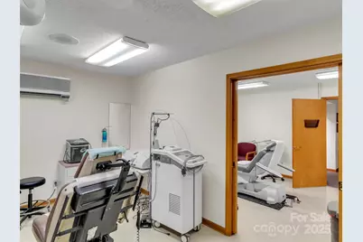 540 Hospital Drive, Clyde, NC 28721 - Photo 20