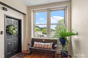 5 Town Square, Burnsville, NC 28714 - Photo 2