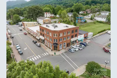 5 Town Square #204, Burnsville, NC 28714 - Photo 36