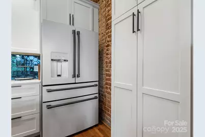 5 Town Square #204, Burnsville, NC 28714 - Photo 16