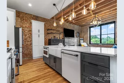 5 Town Square #204, Burnsville, NC 28714 - Photo 14