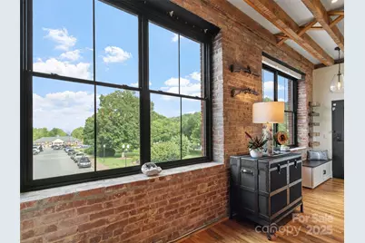 5 Town Square #204, Burnsville, NC 28714 - Photo 10