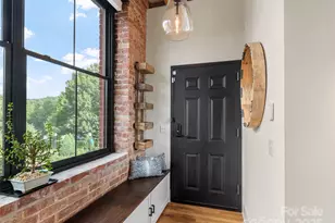 5 Town Square, Burnsville, NC 28714 - Photo 4