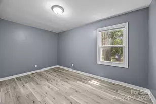 2715 Sonora Ln, Charlotte, NC 28208 - Photo 18