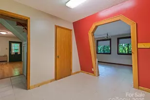 1010 Autumn Dr, Maggie Valley, NC 28751 - Photo 22