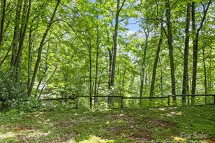 1010 Autumn Dr, Maggie Valley, NC 28751 - Photo 6