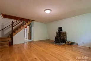 1010 Autumn Dr, Maggie Valley, NC 28751 - Photo 10