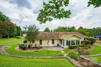 32 Stone House Road, Hendersonville, NC 28739 - Photo 34