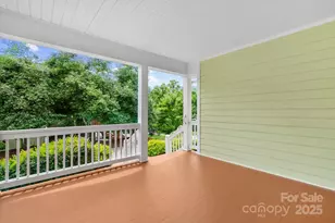 11 Myra Pl, Asheville, NC 28806 - Photo 2