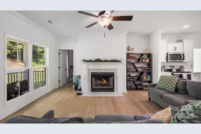 826 Country Lane, Pelham, NC 27311 - Photo 8