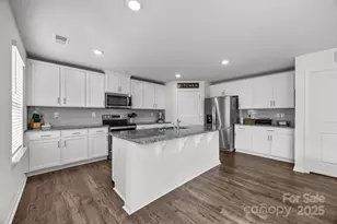 183 Marathon Ln, Candler, NC 28715 - Photo 8