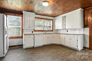 3544 6th St Dr NW, Hickory, NC 28601 - Photo 4