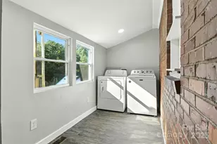 3544 6th St Dr NW, Hickory, NC 28601 - Photo 8