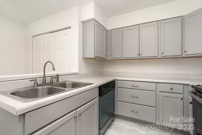 4900 Spring Lake Drive #D, Charlotte, NC 28212 - Photo 10