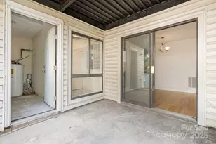 4900 Spring Lake Dr, Charlotte, NC 28212 - Photo 22