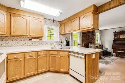 582 Lewis Branch Road, Marshall, NC 28753 - Photo 8