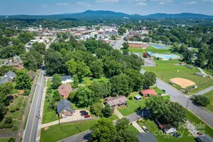 214 Howard St, Morganton, NC 28655 - Photo 28