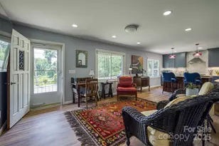 214 Howard St, Morganton, NC 28655 - Photo 6