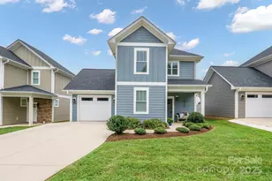 2636 2nd St NE, Hickory, NC 28601 - Photo 2