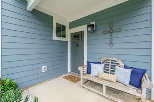 2636 2nd St NE, Hickory, NC 28601 - Photo 6