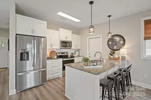 2636 2nd St NE, Hickory, NC 28601 - Photo 14