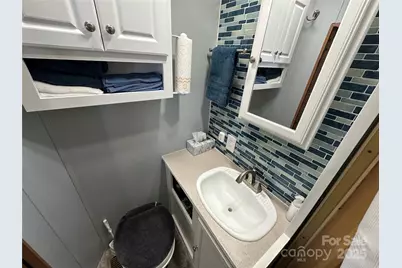 104 Robin Lane, New London, NC 28127 - Photo 24