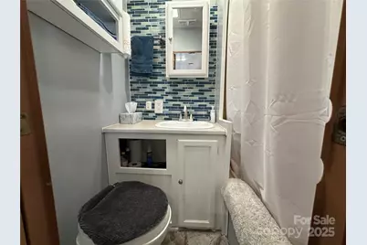 104 Robin Lane, New London, NC 28127 - Photo 22