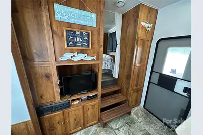 104 Robin Lane, New London, NC 28127 - Photo 10