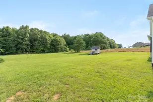 261 Ferree Rd, Campobello, SC 29322 - Photo 38