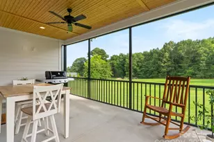 261 Ferree Rd, Campobello, SC 29322 - Photo 36