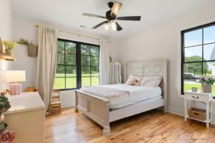 261 Ferree Rd, Campobello, SC 29322 - Photo 32