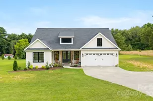 261 Ferree Rd, Campobello, SC 29322 - Photo 6