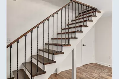 8 Bevlyn Drive, Asheville, NC 28803 - Photo 22