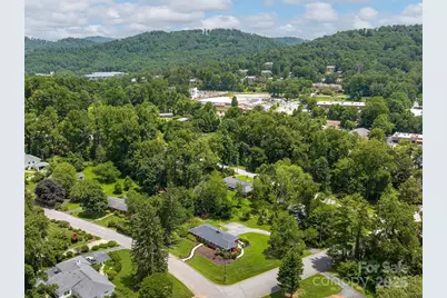 8 Bevlyn Drive, Asheville, NC 28803 - Photo 34