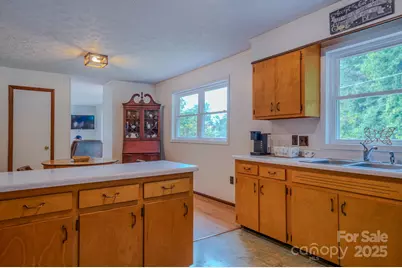 85 Pine Ridge Road, Mars Hill, NC 28754 - Photo 12
