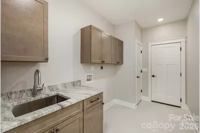 634 Hollybrook Drive, Flat Rock, NC 28731 - Photo 32