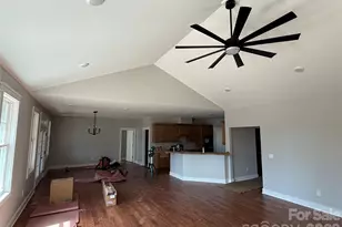 634 Hollybrook Dr, Flat Rock, NC 28731 - Photo 20