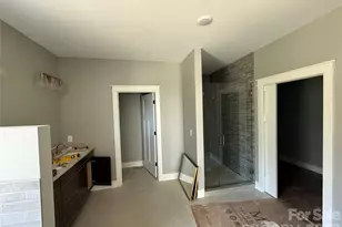 634 Hollybrook Dr, Flat Rock, NC 28731 - Photo 32