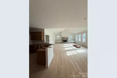 634 Hollybrook Drive, Flat Rock, NC 28731 - Photo 6