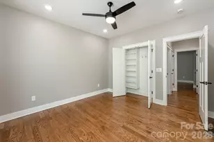 634 Hollybrook Dr, Flat Rock, NC 28731 - Photo 28